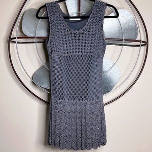 Vintage Kathryn Lyndsey Sleeveless Crochet Beads Scoop Neck Tunic Top Grey Small